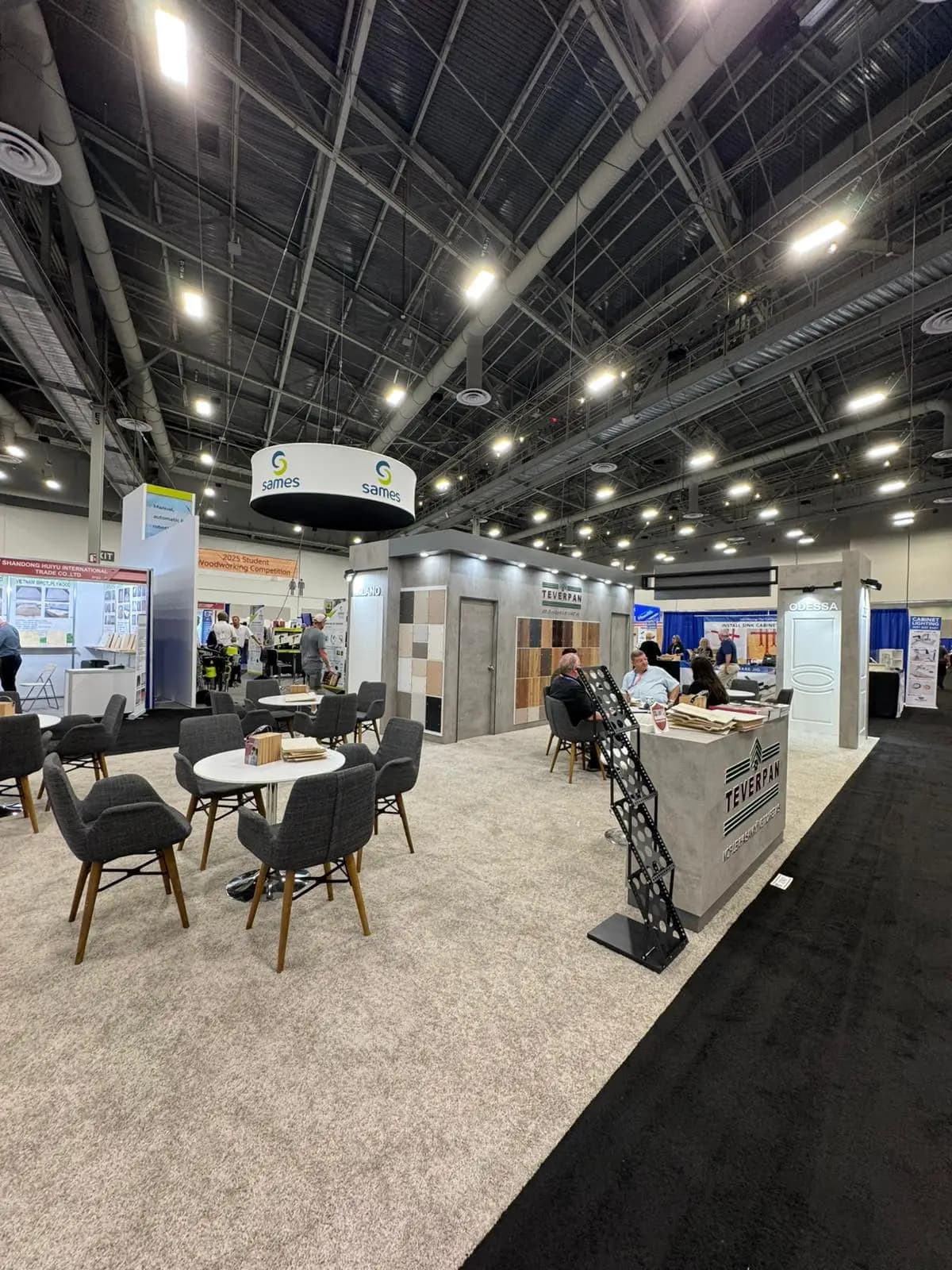 Gizir booth at AWFS USA 2025, Las Vegas